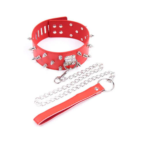 Collar en cuero con taches-BDSM